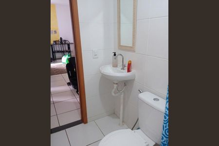 Apartamento para alugar com 47m², 2 quartos e sem vaga Apartamento para alugar com 47m², 2 quartos e sem vagaBanheiro
