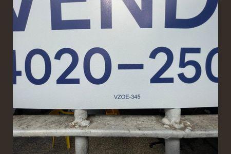 Casa à venda com 320m², 5 quartos e 2 vagasPlaca Instalada em 28/05/2026 - Cod.VZOE-345