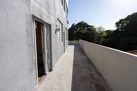 Apartamento à venda com 350m², 6 quartos e 1 vaga Apartamento à venda com 350m², 6 quartos e 1 vagaVaranda