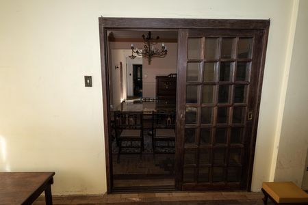 Apartamento à venda com 350m², 6 quartos e 1 vaga Apartamento à venda com 350m², 6 quartos e 1 vagaSala