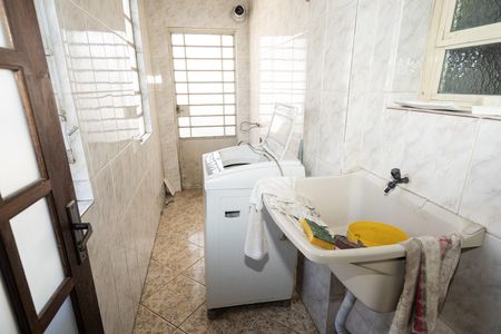Apartamento à venda com 350m², 6 quartos e 1 vaga Apartamento à venda com 350m², 6 quartos e 1 vagaÁrea de Serviço