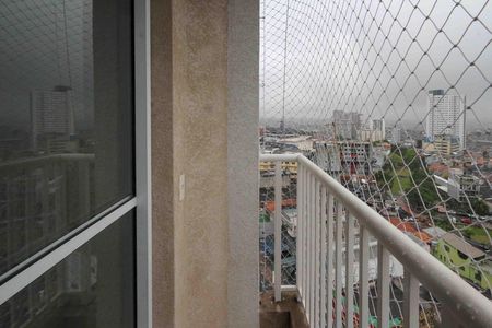 Apartamento para alugar com 37m², 2 quartos e sem vaga Apartamento para alugar com 37m², 2 quartos e sem vagaVaranda