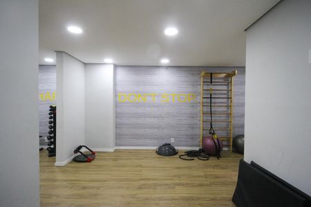 Apartamento para alugar com 37m², 2 quartos e sem vaga Apartamento para alugar com 37m², 2 quartos e sem vagaÁrea comum - Academia