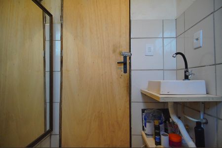 Casa à venda com 80m², 2 quartos e 1 vagaBanheiro