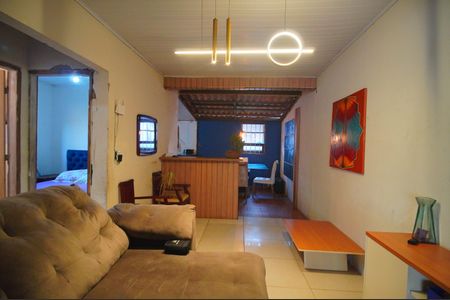 Sala de casa à venda com 2 quartos, 80m² em Campina, São Leopoldo