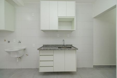Casa para alugar com 60m², 2 quartos e sem vaga Casa para alugar com 60m², 2 quartos e sem vagaCozinha