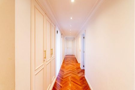 Apartamento à venda com 330m², 3 quartos e 3 vagas