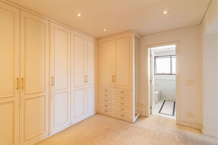 Apartamento à venda com 330m², 3 quartos e 3 vagas