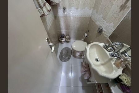 Apartamento à venda com 240m², 3 quartos e 2 vagasLavabo