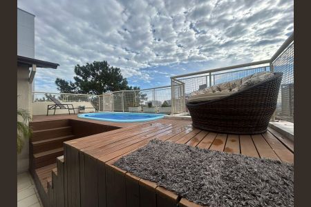 Apartamento à venda com 240m², 3 quartos e 2 vagasÁrea externa