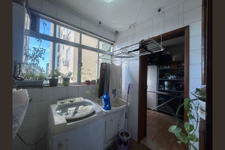 Apartamento à venda com 240m², 3 quartos e 2 vagasÁrea de Serviço