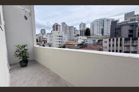 Apartamento à venda com 100m², 2 quartos e 1 vaga