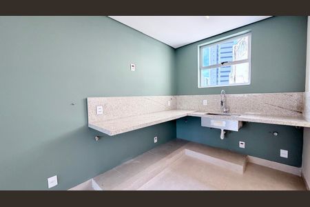 Apartamento à venda com 100m², 2 quartos e 1 vaga
