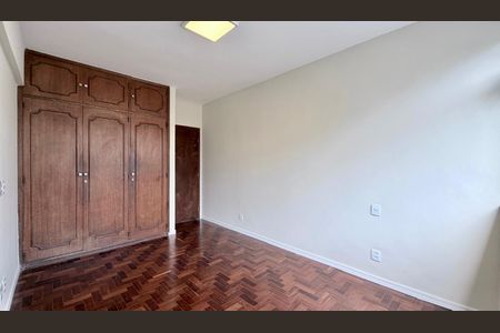 Apartamento à venda com 100m², 2 quartos e 1 vaga