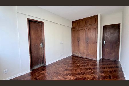 Apartamento à venda com 100m², 2 quartos e 1 vaga