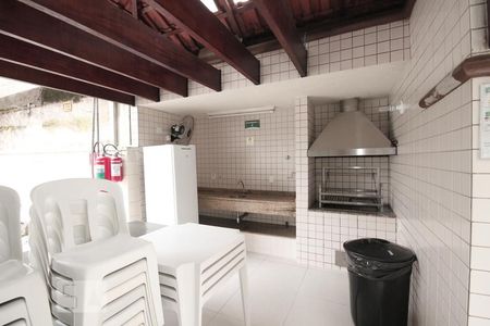 Apartamento para alugar com 50m², 2 quartos e 1 vaga Apartamento para alugar com 50m², 2 quartos e 1 vagaChurrasqueira