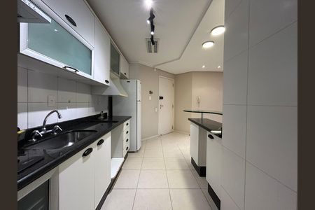 Apartamento para alugar com 80m², 2 quartos e 1 vaga Apartamento para alugar com 80m², 2 quartos e 1 vagaCozinha