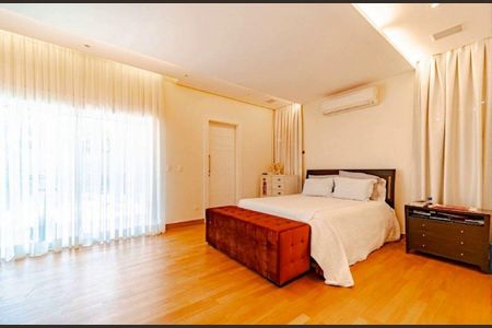 Casa à venda com 4 quartos, 591m² em Residencial Tambore III, Santana de Parnaíba
