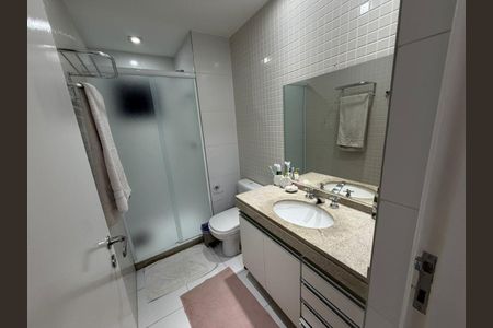 Apartamento à venda com 126m², 3 quartos e 2 vagas