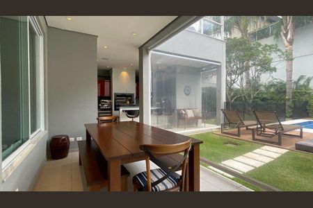 Casa à venda com 411m², 4 quartos e 4 vagas