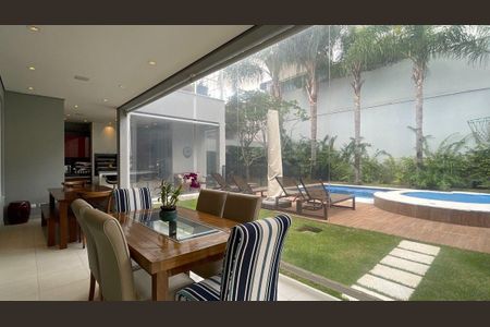 Casa à venda com 411m², 4 quartos e 4 vagas