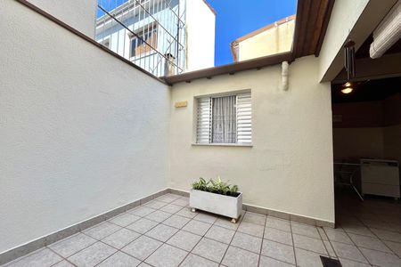 Casa para alugar com 152m², 3 quartos e 2 vagas Casa para alugar com 152m², 3 quartos e 2 vagasQuintal