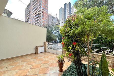 Casa para alugar com 152m², 3 quartos e 2 vagas Casa para alugar com 152m², 3 quartos e 2 vagasGaragem