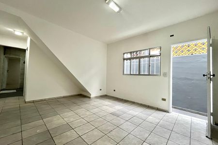 Casa para alugar com 80m², 2 quartos e sem vaga Casa para alugar com 80m², 2 quartos e sem vagaSala
