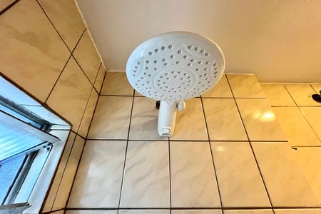 Casa para alugar com 80m², 2 quartos e sem vaga Casa para alugar com 80m², 2 quartos e sem vagaBanheiro