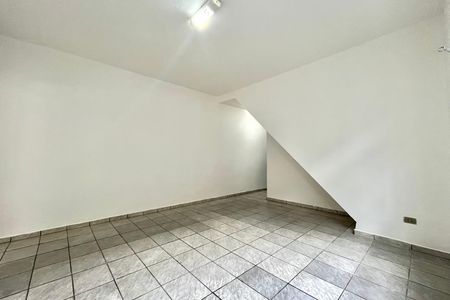 Sala de casa para alugar com 2 quartos, 80m² em Vila da Saúde, São Paulo