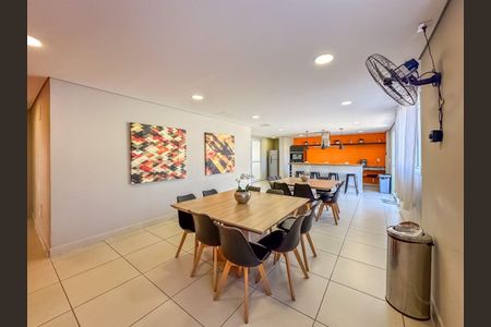 Apartamento à venda com 2 quartos, 52m² em Chora Menino, São Paulo