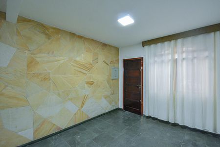 Casa para alugar com 120m², 3 quartos e 1 vaga Casa para alugar com 120m², 3 quartos e 1 vagaSala