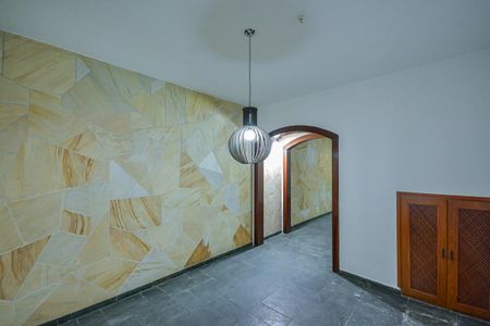 Casa para alugar com 120m², 3 quartos e 1 vaga Casa para alugar com 120m², 3 quartos e 1 vagaSala de Jantar