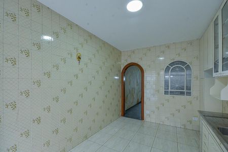 Casa para alugar com 120m², 3 quartos e 1 vaga Casa para alugar com 120m², 3 quartos e 1 vagaCozinha