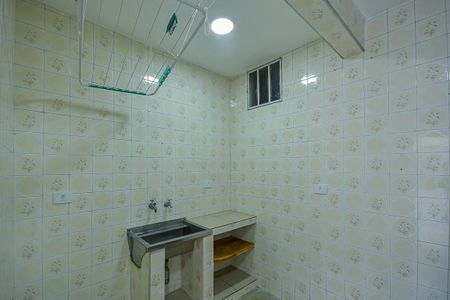 Casa para alugar com 120m², 3 quartos e 1 vaga Casa para alugar com 120m², 3 quartos e 1 vagaÁrea de Serviço