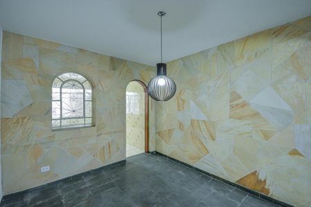 Casa para alugar com 120m², 3 quartos e 1 vaga Casa para alugar com 120m², 3 quartos e 1 vagaSala de Jantar