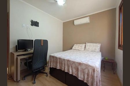 Quarto 1 de apartamento para alugar com 2 quartos, 79m² em Jardim Itu, Porto Alegre