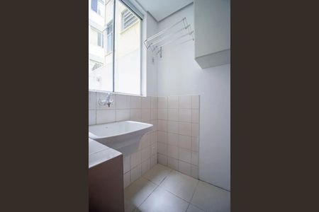 Área de serviço de apartamento para alugar com 1 quarto, 45m² em Independência, Porto Alegre