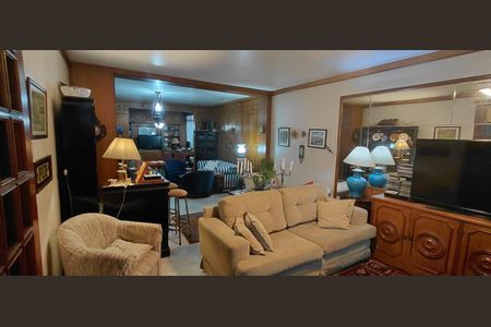 Apartamento à venda com 213m², 4 quartos e 2 vagas