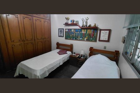 Apartamento à venda com 213m², 4 quartos e 2 vagas