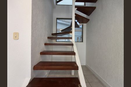 Casa para alugar com 233m², 3 quartos e 3 vagas