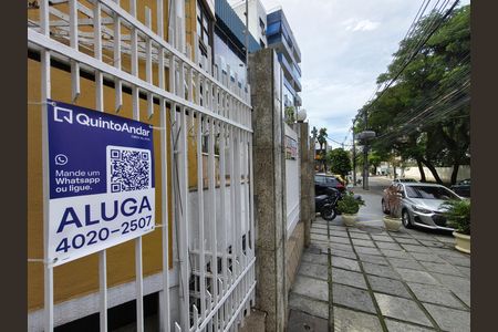 Casa para alugar com 233m², 3 quartos e 3 vagas