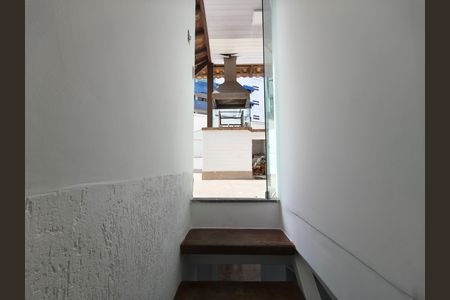 Casa para alugar com 233m², 3 quartos e 3 vagas