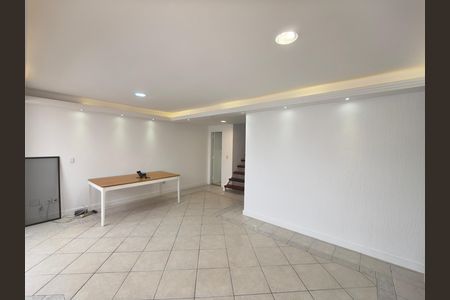 Casa para alugar com 3 quartos, 233m² em Freguesia (jacarepaguá), Rio de Janeiro