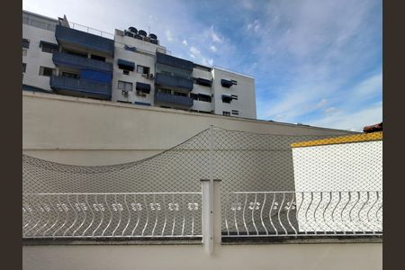 Casa para alugar com 233m², 3 quartos e 3 vagas