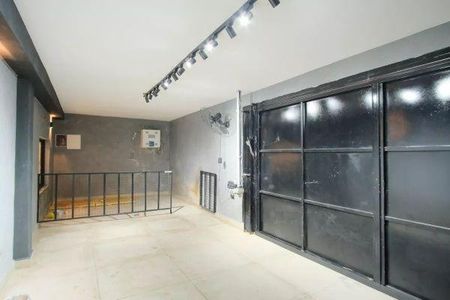 Casa à venda com 2 quartos, 204m² em Vila Matilde, São Paulo