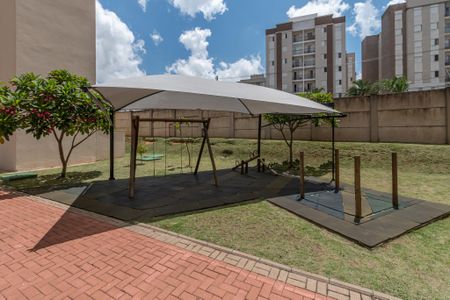 Apartamento para alugar com 50m², 2 quartos e 1 vaga Apartamento para alugar com 50m², 2 quartos e 1 vagaÁrea comum - Playground