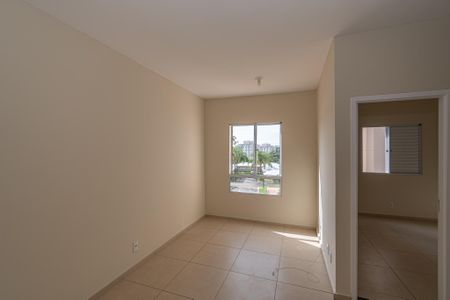 Apartamento para alugar com 50m², 2 quartos e 1 vaga Apartamento para alugar com 50m², 2 quartos e 1 vagaSala de Estar/Jantar