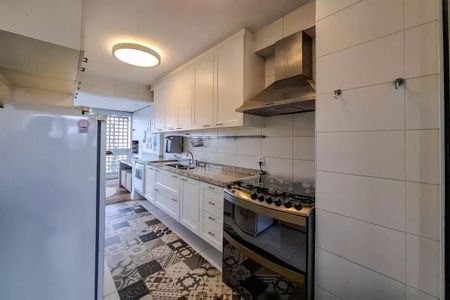 Apartamento à venda com 142m², 3 quartos e 3 vagas