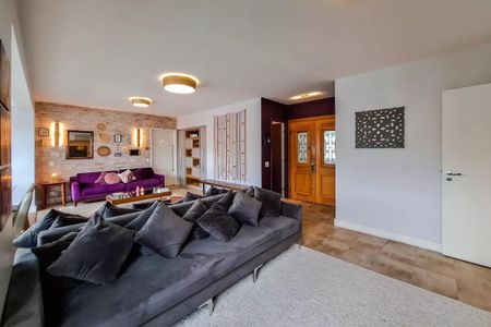 Apartamento à venda com 142m², 3 quartos e 3 vagas
